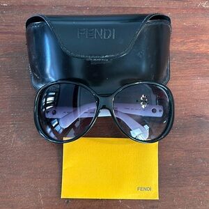 Vintage Fendi oversized sunglasses with white arms